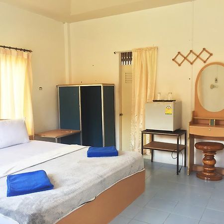 Lanta Sky House Hotell Ko Lanta Exteriör bild