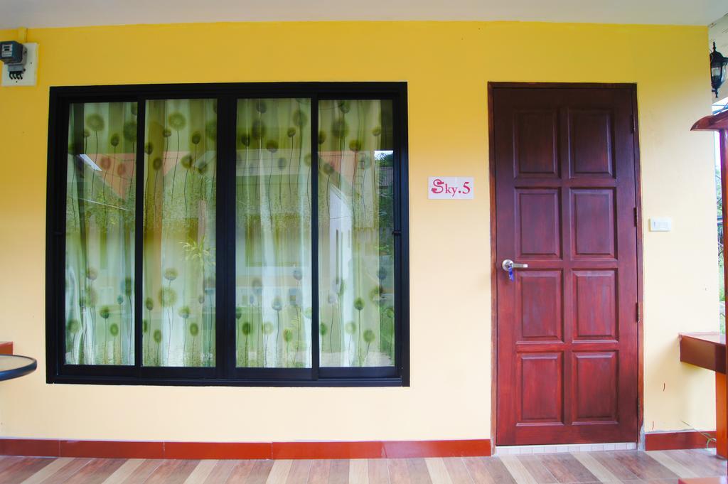 Lanta Sky House Hotell Ko Lanta Exteriör bild