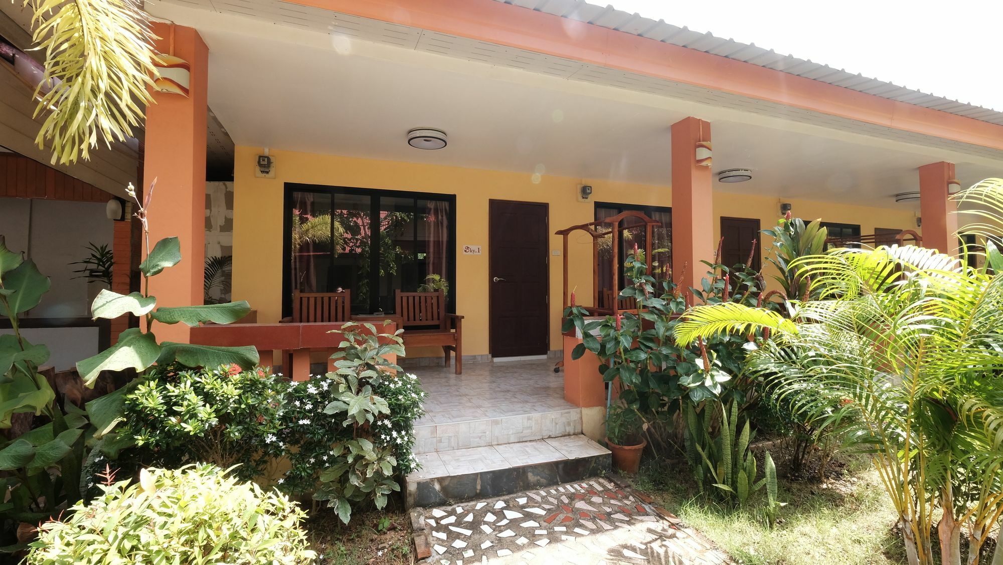 Lanta Sky House Hotell Ko Lanta Exteriör bild